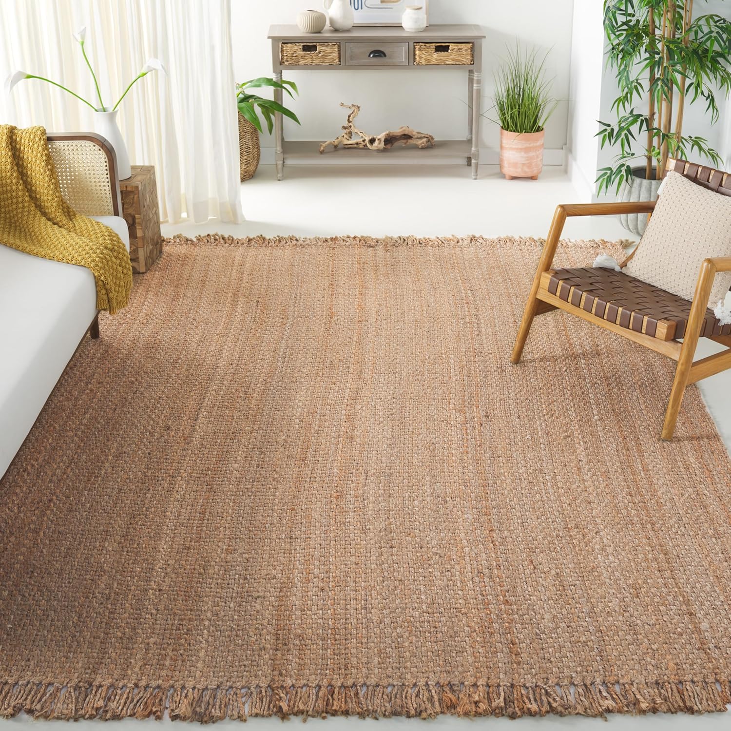 SAFAVIEH Natural Fiber Collection Area Rug - 5' x 8', Natural, Handmade Tassel Jute, Ideal for High Traffic Areas in Living Room, Bedroom (NF467A)