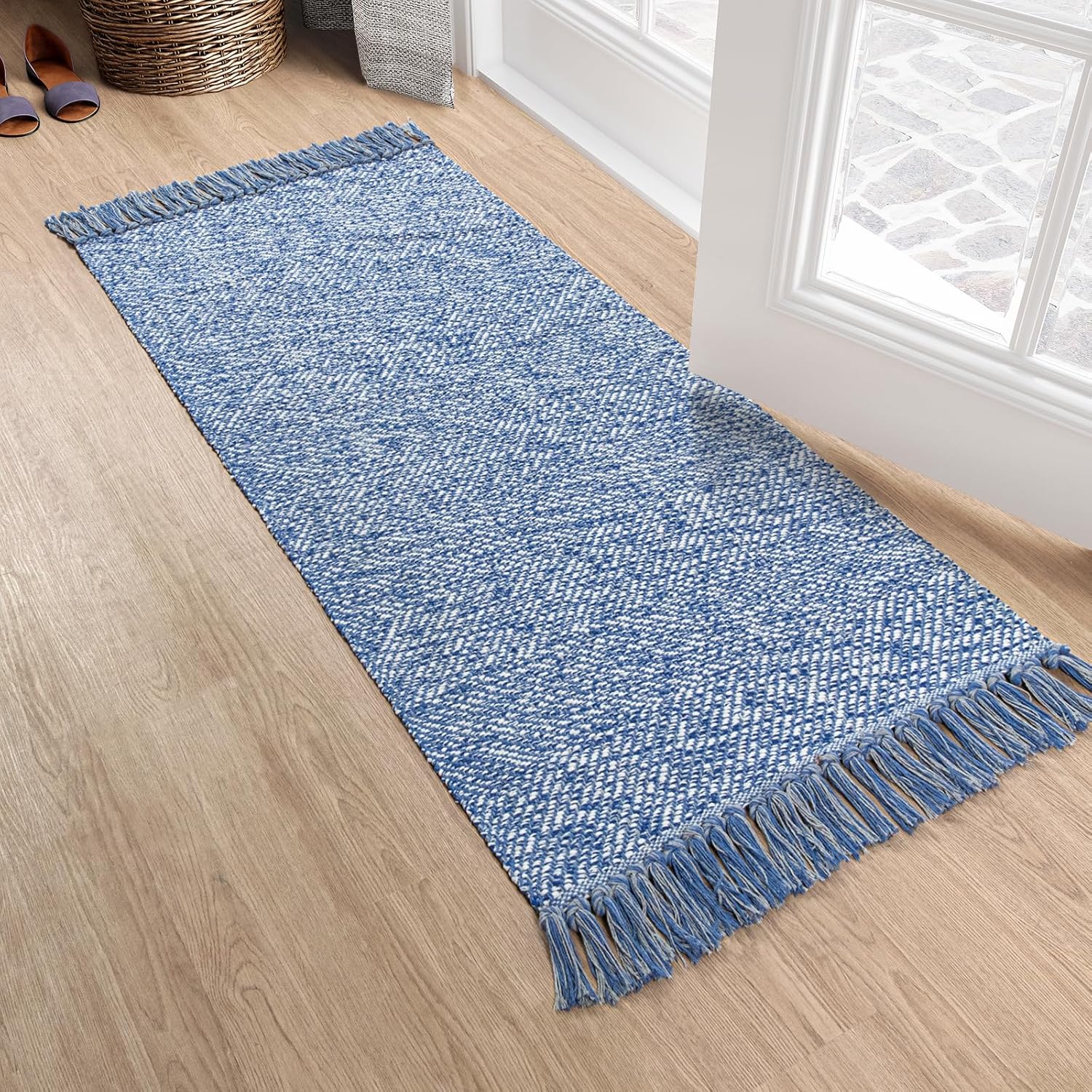 Collive Comfy Area Rug 4' x 6', Tan/Cream Woven Cotton Bedroom Rugs, Modern Indoor Accent Rug Floor Carpet with Tassel for Living Room, Nursery Room, Dining Room, Bedside, Office, Patio Decor