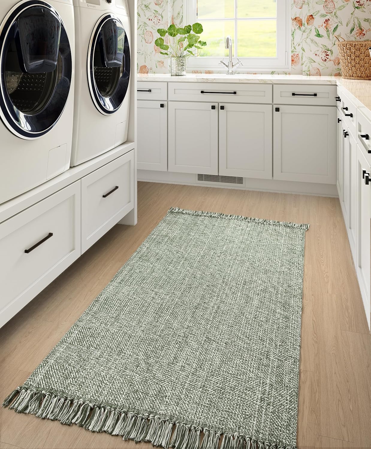 Collive Comfy Area Rug 4' x 6', Tan/Cream Woven Cotton Bedroom Rugs, Modern Indoor Accent Rug Floor Carpet with Tassel for Living Room, Nursery Room, Dining Room, Bedside, Office, Patio Decor